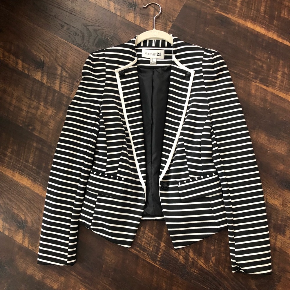 Adorable Blazer S